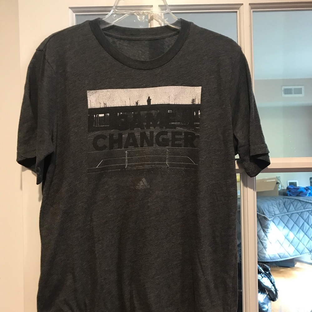 Adidas t Shirt